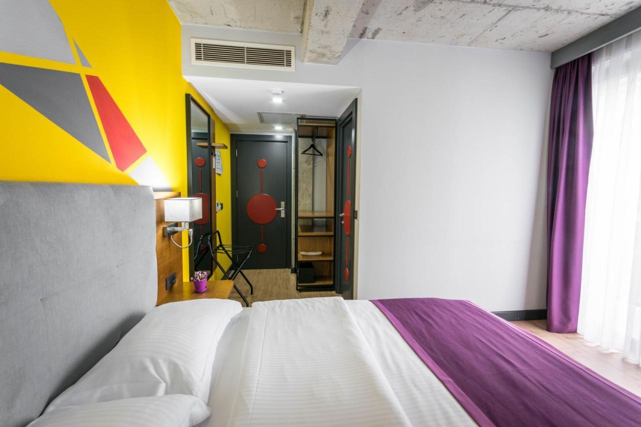 Hotel Adora Tbilisi Luaran gambar