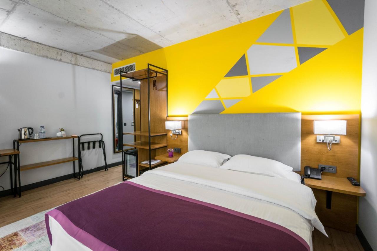 Hotel Adora Tbilisi Luaran gambar