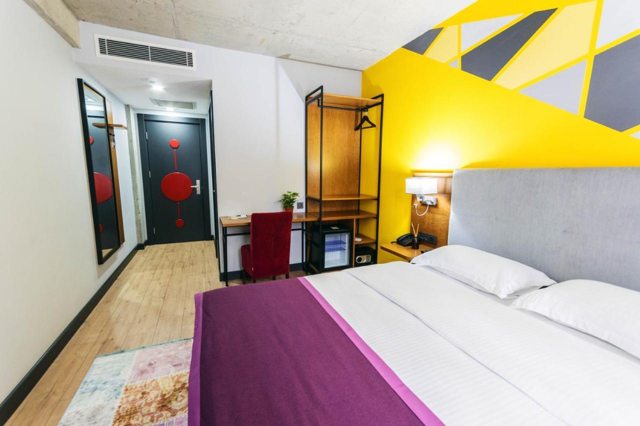 Hotel Adora Tbilisi Luaran gambar