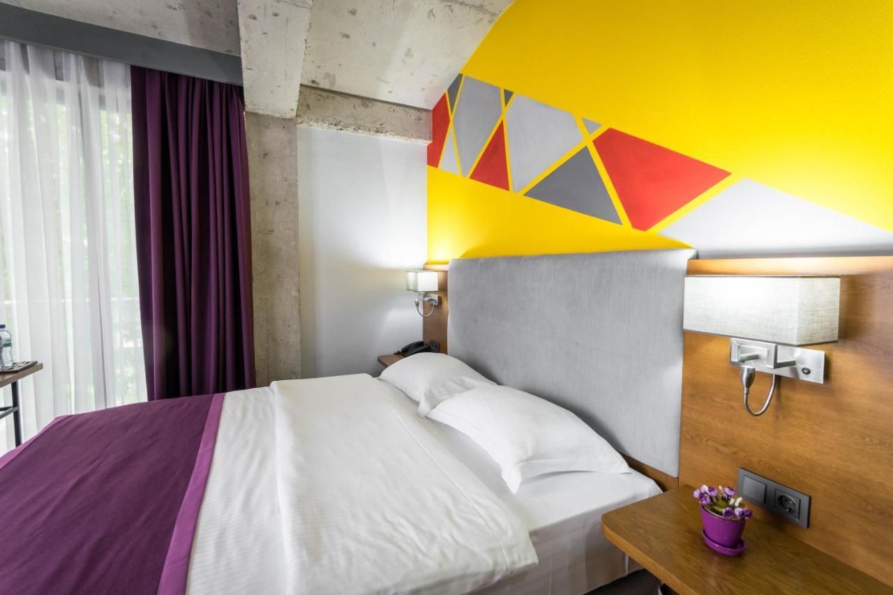 Hotel Adora Tbilisi Luaran gambar