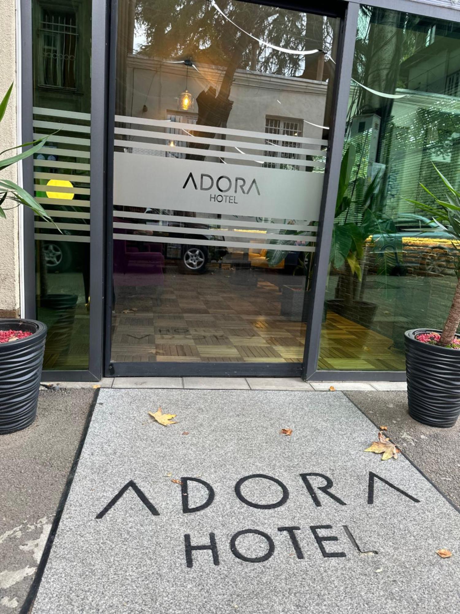 Hotel Adora Tbilisi Luaran gambar