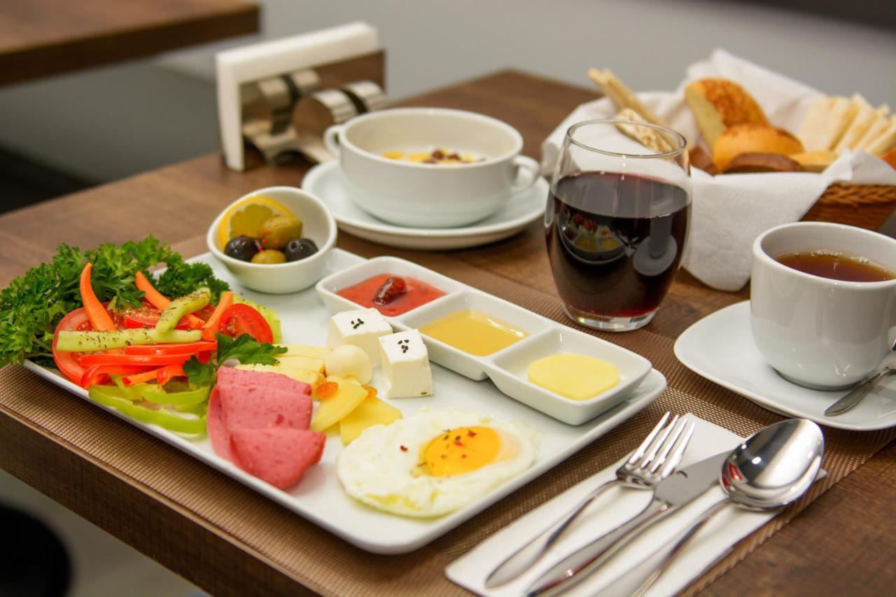 Hotel Adora Tbilisi Luaran gambar