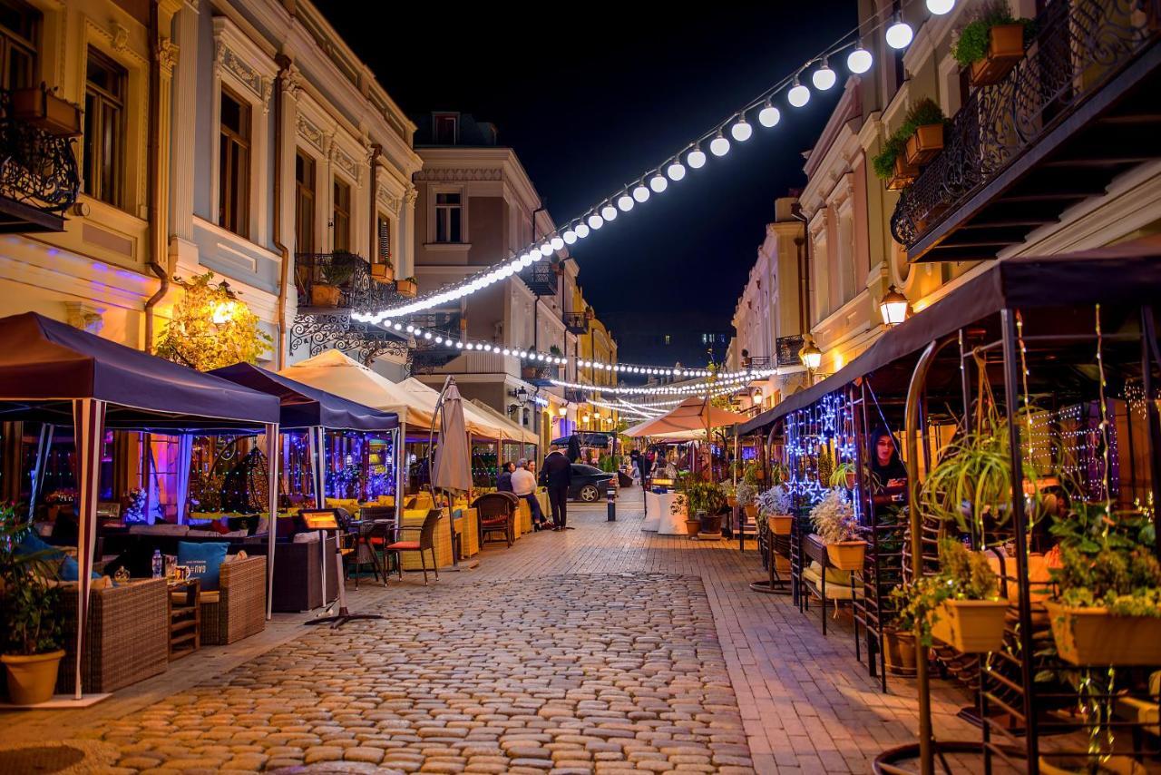 Hotel Adora Tbilisi Luaran gambar