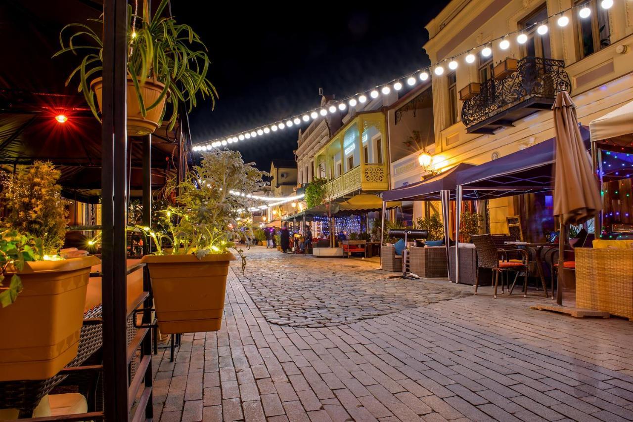 Hotel Adora Tbilisi Luaran gambar